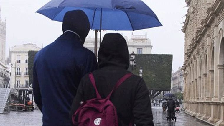 Madrid en alerta por lluvia y viento por un frente que barrerá la Península