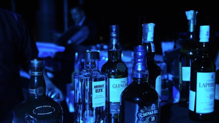 Localizados 96 menores en una sala de fiestas con bebidas alcóholicas en Chamartín