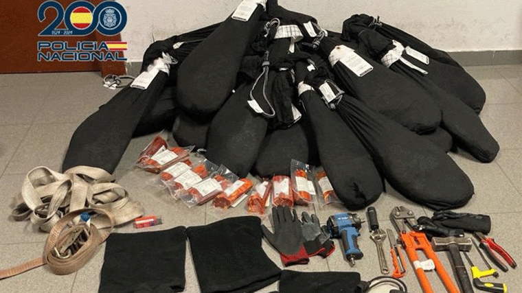 Ocho detenidos tras una persecución policial por el robo de 27 jamones gran reserva