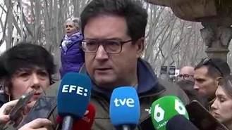 López rechaza los mensajes 