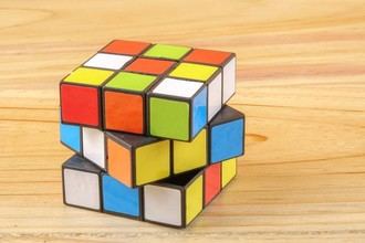 Villanueva de la Cañada acoge el Villanueva Open de Rubik 2025 con 90 competidores internacionales