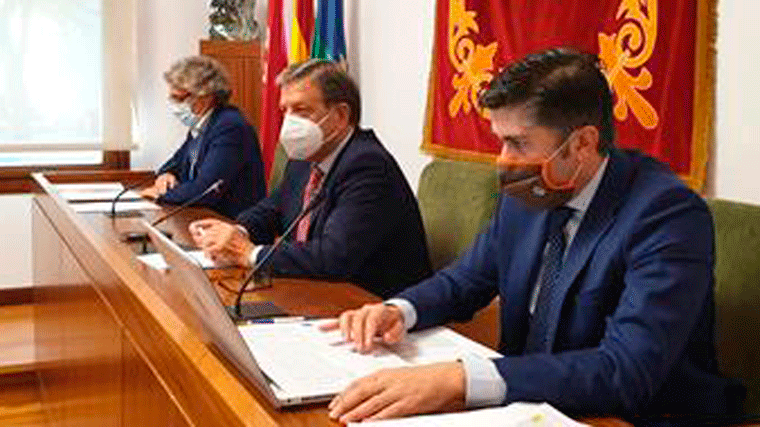 El alcalde suspende el acto del 12 de octubre por prevención del Covid