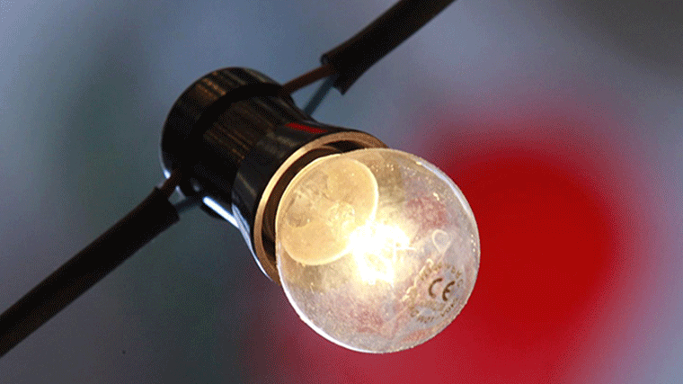 El precio de la luz se dispara casi un 60% en junio y apunta a una mayor subida