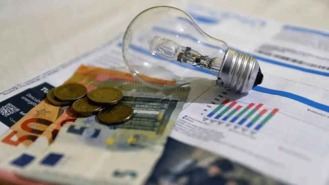 El precio de la luz toca máximos y alcanza el pico de 225 euros/MWh