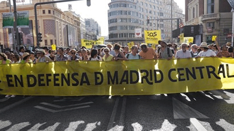 Almeida: Madrid Central solo benefícia a los que pueden comprar un 'coche nuevo'