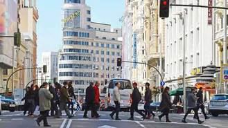 Los madrileños dan un 7,7 a la satisfacción a vivir en la capital con la vivienda como principal preocupación
