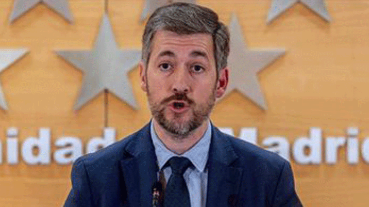 Madrid acusa al Gobierno de utilizar a los menores migrantres 'como moneda de cambio' para pagar al independentismo