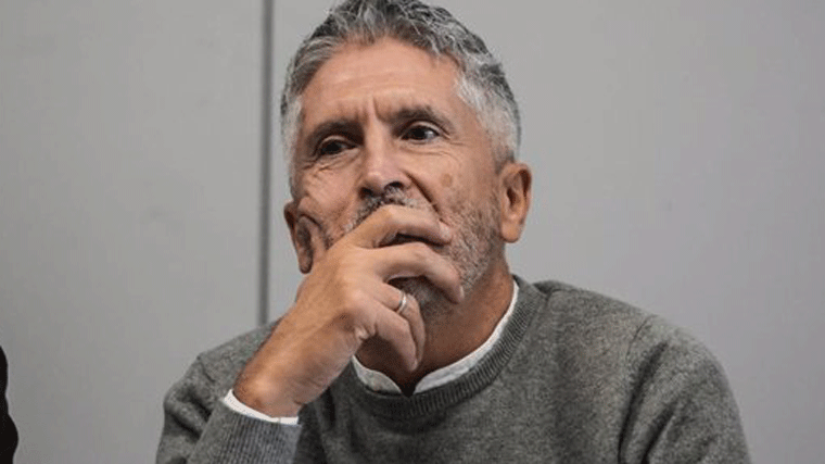 Marlaska no ve 'afortunado' que se atribuya al fiscal general un papel preeminente en la filtración del novio de Ayuso