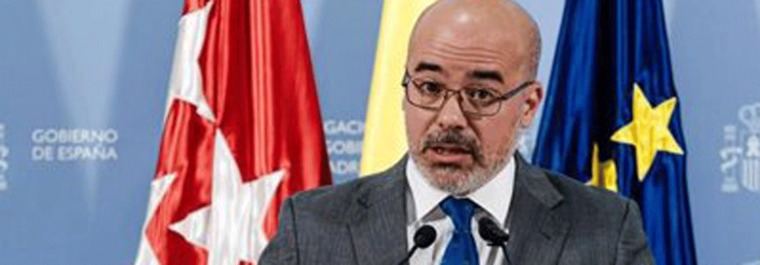 Delegación del Gobierno pide coordinación entre administraciones para una solución al hotel okupado de Barajas