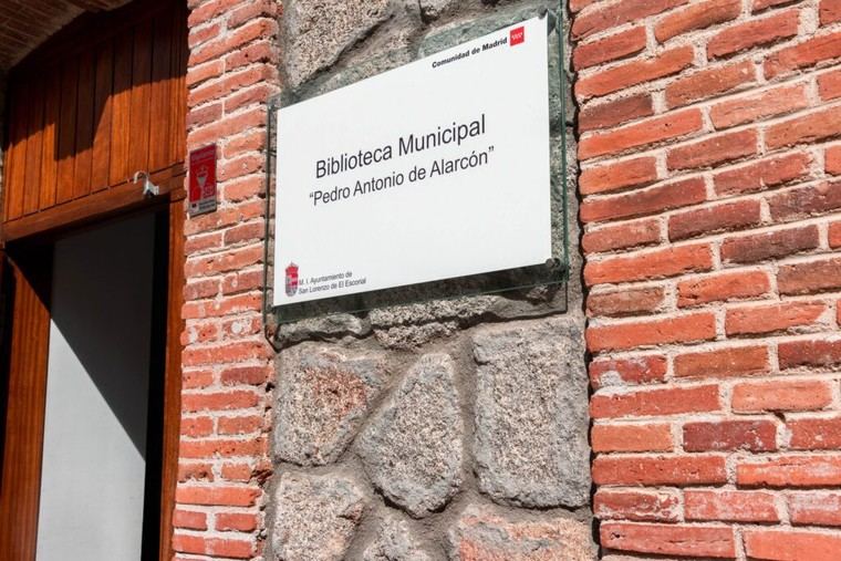 Más de 6.000 usuarios aprovechan el horario especial de la biblioteca durante los exámenes