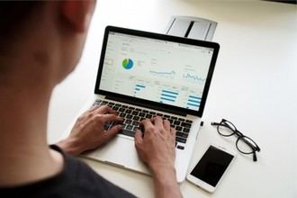 Nuevo máster en Ciencias Actuariales y Financieras en la URJC para gestionar riesgos económicos