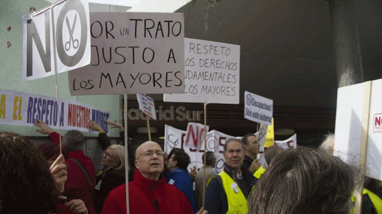Manifestación por la 'dignidad de los mayores en las residencias'