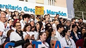 Huelga de los médicos: Claman contra García y piden a Sánchez que asuma la negociación