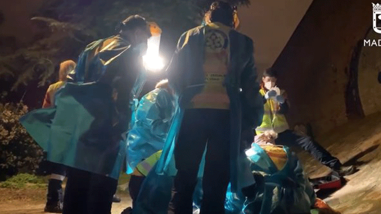Barajan un asunto entre bandas latinas en el apuñalamiento de un menor de 13 años en Carabanchel