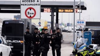 Amplio despliegue policial en Mercamadrid en una protesta con escasa presencia de agricultores