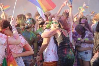 Gran afluencia esperada en la Marcha de los Colores por el Orgullo LGTBI