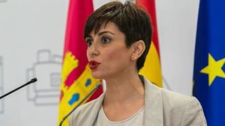 La ministra de Vivienda carga contra 