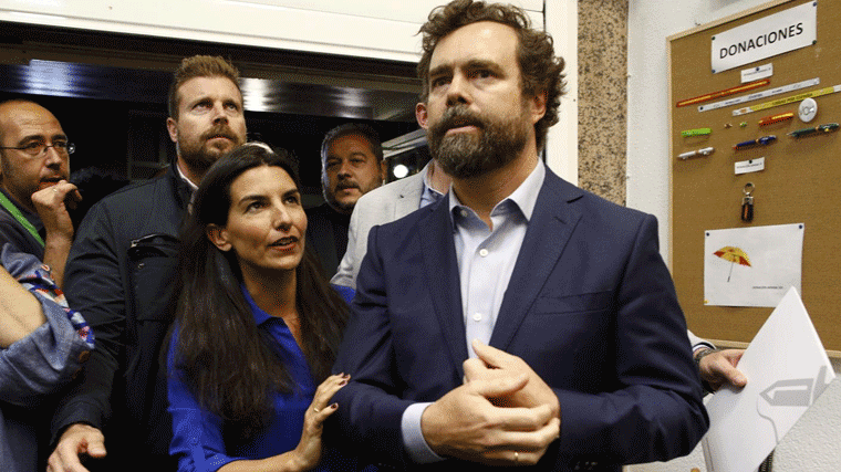 Vox atribuye la polémica inmobiliaria de los Monasterio-Espinosa a su 'derecho a discrepar'