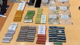 Detenido por robar un banco en Puente de Vallecas 800 euros en monedas que escondió en un cubo de basura