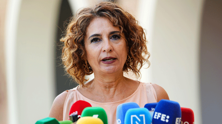 El Gobierno aprueba la quita de 83.252 millones de deuda de las CCAA y niega favorecer a Cataluña