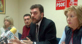 Ejecutiva del PSOE abre expediente "sancionador" a Montoya y 4 ediles