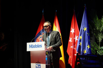 Homenaje a centenarias en el Día Internacional de las Personas Mayores