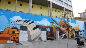 El programa municipal de arte callejero `Compartiendo muros´llega a 6 distritos con la intención de alcanzar los 21