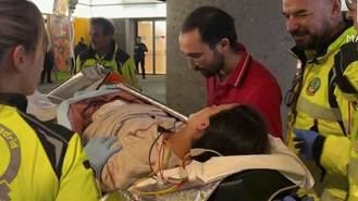 Una mujer de 27 años da a luz en el portal de un inmueble del distrito de Retiro