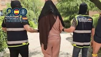Detenidas dos mujeres por crear una academia de yihad para el adoctrinamiento