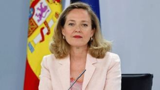 Calviño dice que se mantendrá la rebaja del IVA a los alimentos hasta que los precios sean 