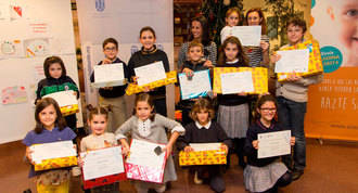 Quince escolares se solidarizan con los niños enfernos de cáncer