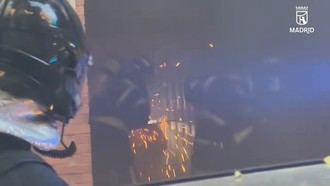Fallece joven en incendio de trasteros en Arganzuela, Madrid