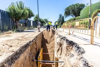 Renovación de la red de saneamiento en Valdecabañas en marcha