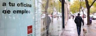 El paro en la Comunidad baja en 57.300 personas en 2025 y se crean más de 78.000 empleos