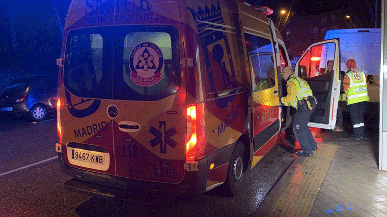 Un operario de mantenimiento de la M_30 encuentra un motorista fallecido en los carriles centrales