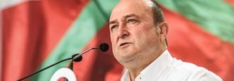Esteban y Urkullu se disputan la presidencia del PNV vigilados por Ortuzar