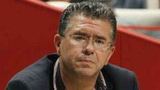 Apedrean el chalé en obras de Francisco Granados en Valdemoro