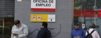 El paro baja en 14.100 personas en el primer trimestre en la Comunidad y se crean 44.700 empleos