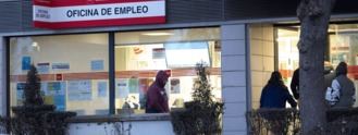 El paro en la región baja en 11.836 personas, hasta un total de 84.029 desempleados