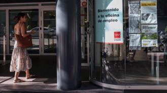 El paro baja en 26.500 personas en la región y se crean 25.500 puestos de trabajo