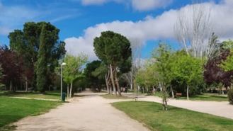 El parque de Los Llanos, uno de los más grandes de Hortaleza, llevará el nombre de los guardias asesinados en Barbate