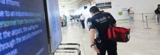 Unos 2.200 pasajeros perdieron ayer su vuelo de Iberia por la huelga en los controles de Barajas