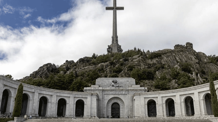 Patrimonio da luz verde a otras 31 exhumaciones en el Valle de los Caídos