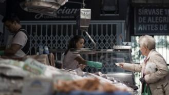El Ayuntamiento estudia crear una moneda local para beneficiar al pequeño comercio