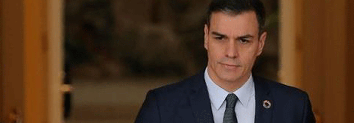 Sánchez reclama 'exigir' la dimisión de Fernández Díaz 'no puede ni debe presidir una Comisión'