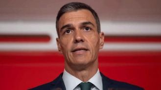 Exministros y exparlamentarios del PSOE urgen a Sánchez a renunciar como líder del partido y convocar elecciones