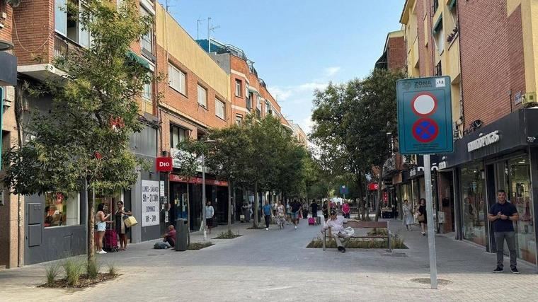 Carabanchel estrena nueva zona peatonalizada en kas calles Laguna, Sabanero y Arévalo