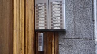 Airbnb propone a Almeida pisos turísticos ocasionales en Centro y tacha de 