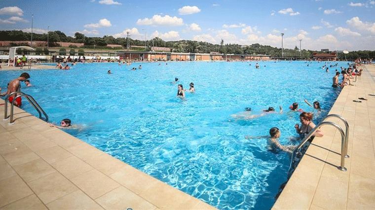 Los usuarios del Carné Joven podrán entrar gratis a ls piscinas públicas