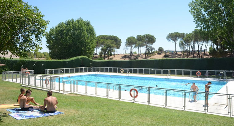 La piscina municipal abre el sábado hasta el 6 de septiembre